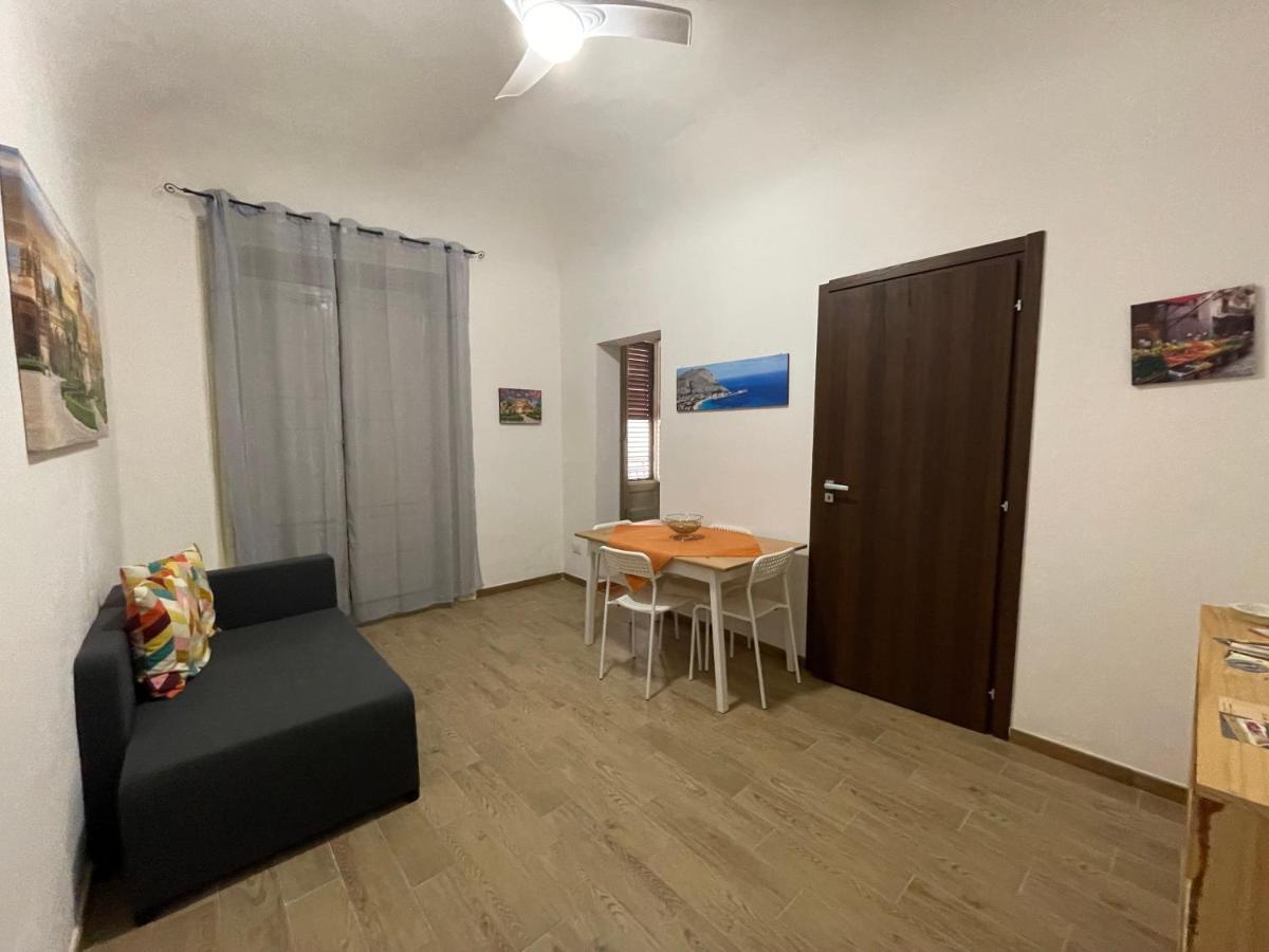 Le Colonne Del Massimo Apartment パレルモ エクステリア 写真
